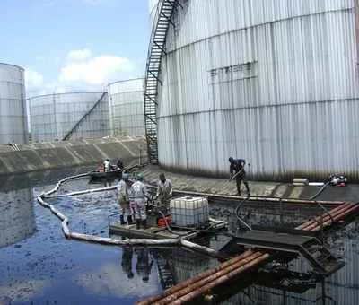 Environmental &amp; Industrial Cleaning